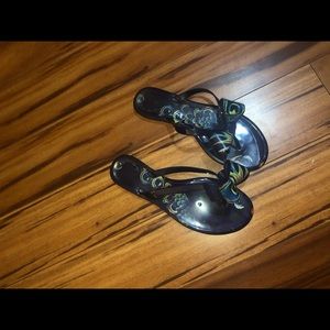 PEACOCK BOW DETAIL JELLY SANDALS